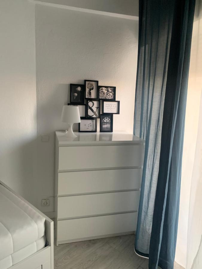 Acogedor Estudio En Primera Linea De Playa Benalmadena Luaran gambar